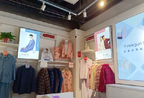 文成怎么才能设计出让人过目不忘的广告灯箱?